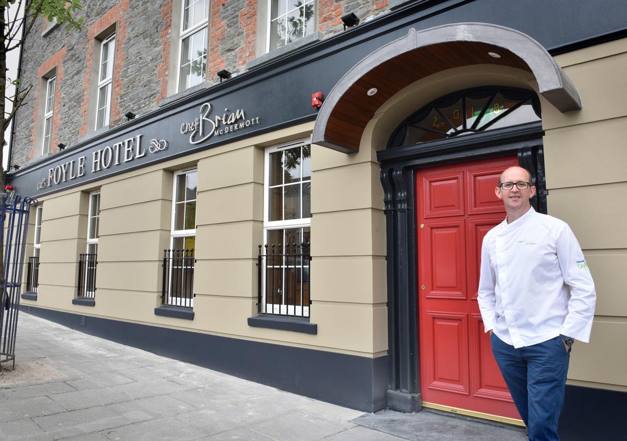 Foyle Hotel Moville Exterior foto